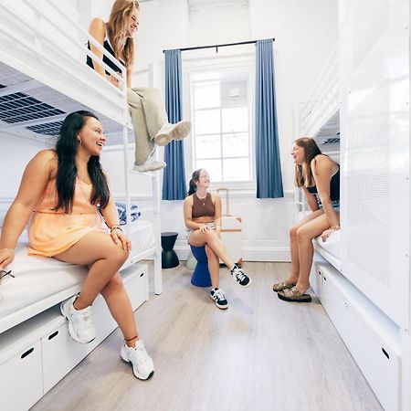 Hostel Maze Backpackers - Gold Coast Exteriér fotografie